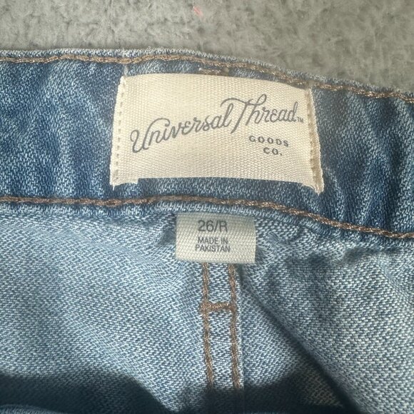 Universal Thread Womens Jeans High Rise Curved Leg Jean Blue Denim Plus Size 26R - Picture 9 of 15